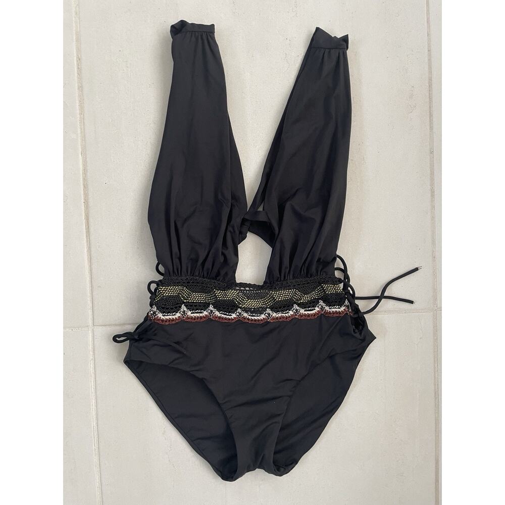 Becca Swim One Piece Swimsuit East Wind Crochet Plunge Beach Summer